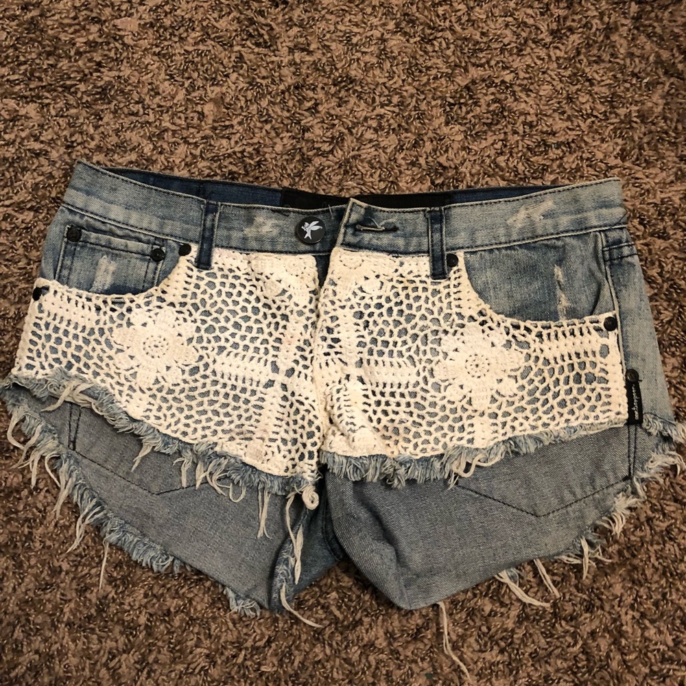 One Teaspoon Denim Shorts with Lace derailing